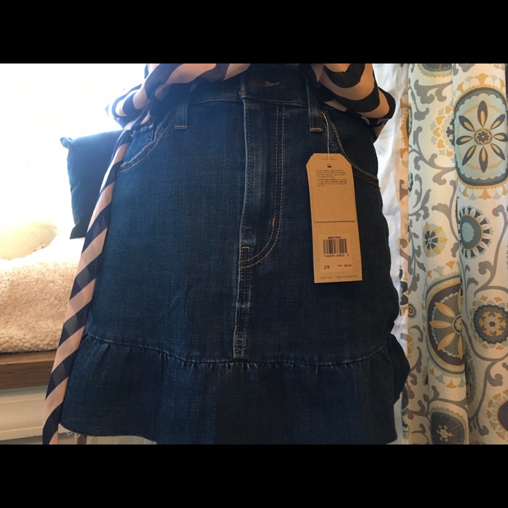 Levi’s denim skirt... - Picture 2 of 12